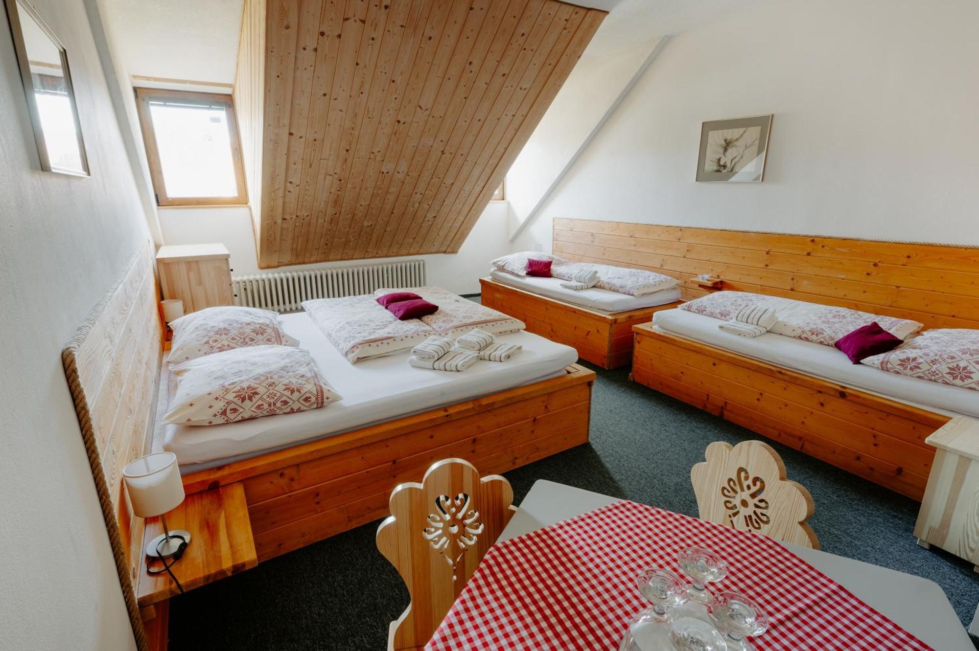 Sova Hotel&Restaurant Ždiar Eksteriør bilde