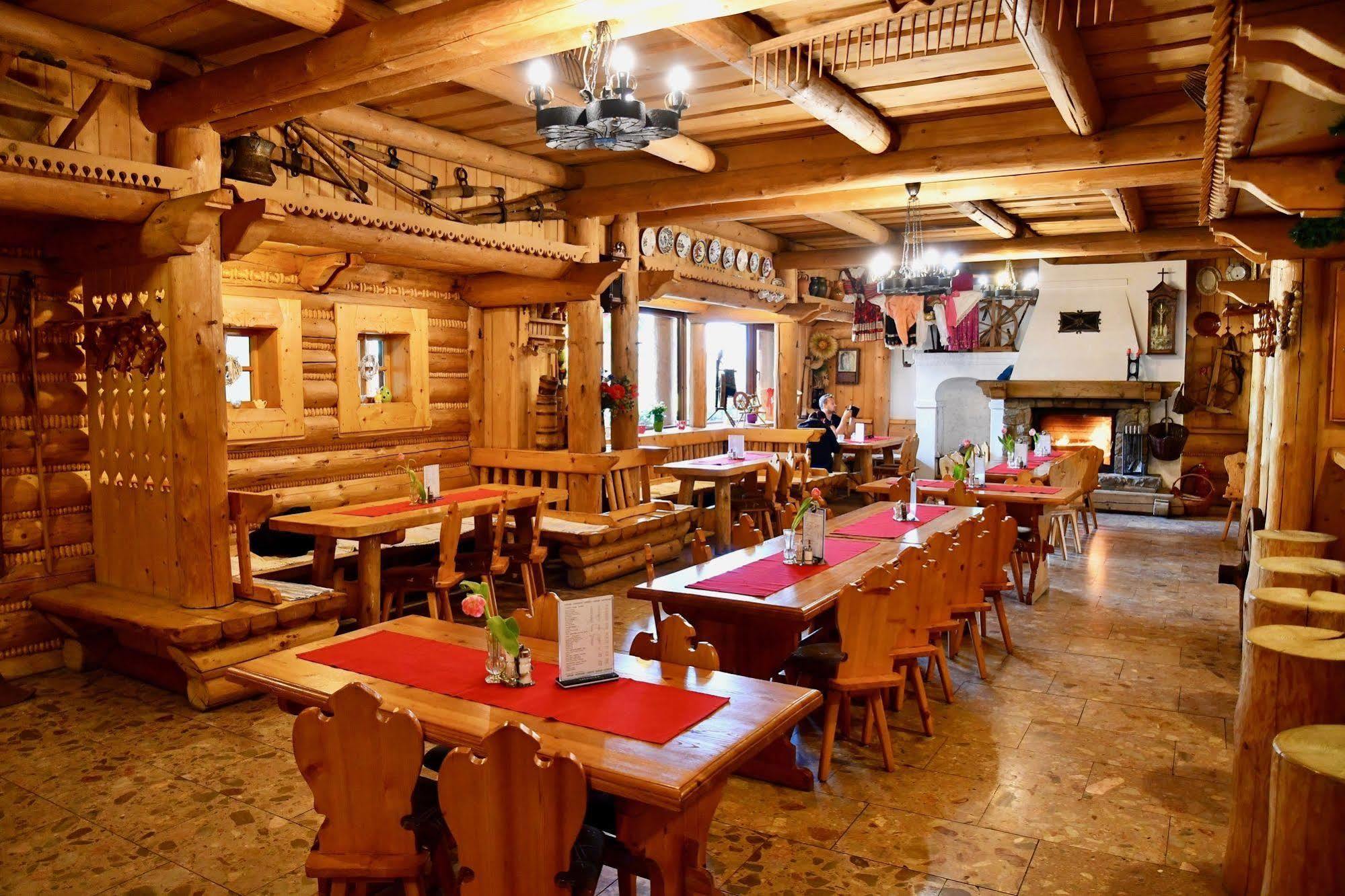Sova Hotel&Restaurant Ždiar Eksteriør bilde